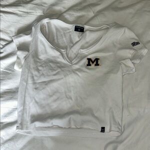 Hype and Vice White V-Neck T-Shirt with M Logo